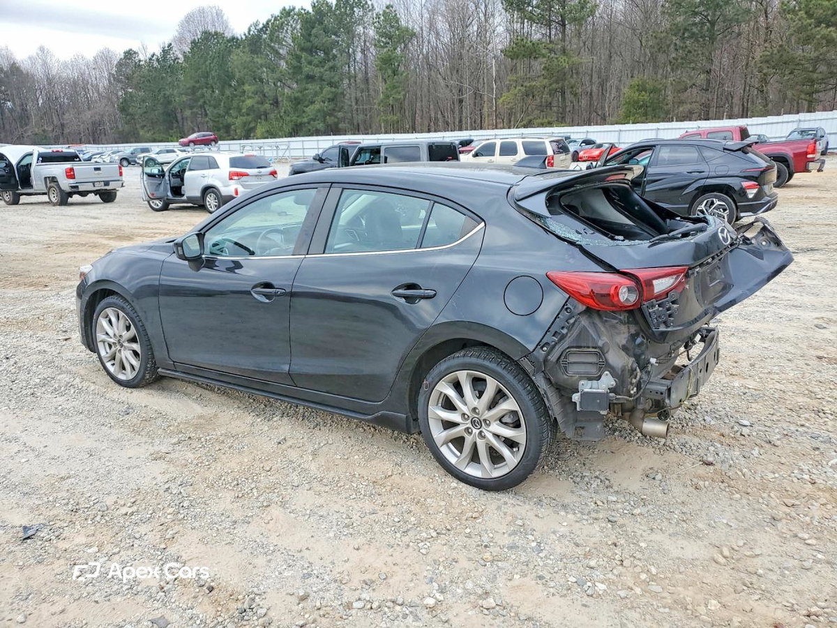 Mazda 3 2015