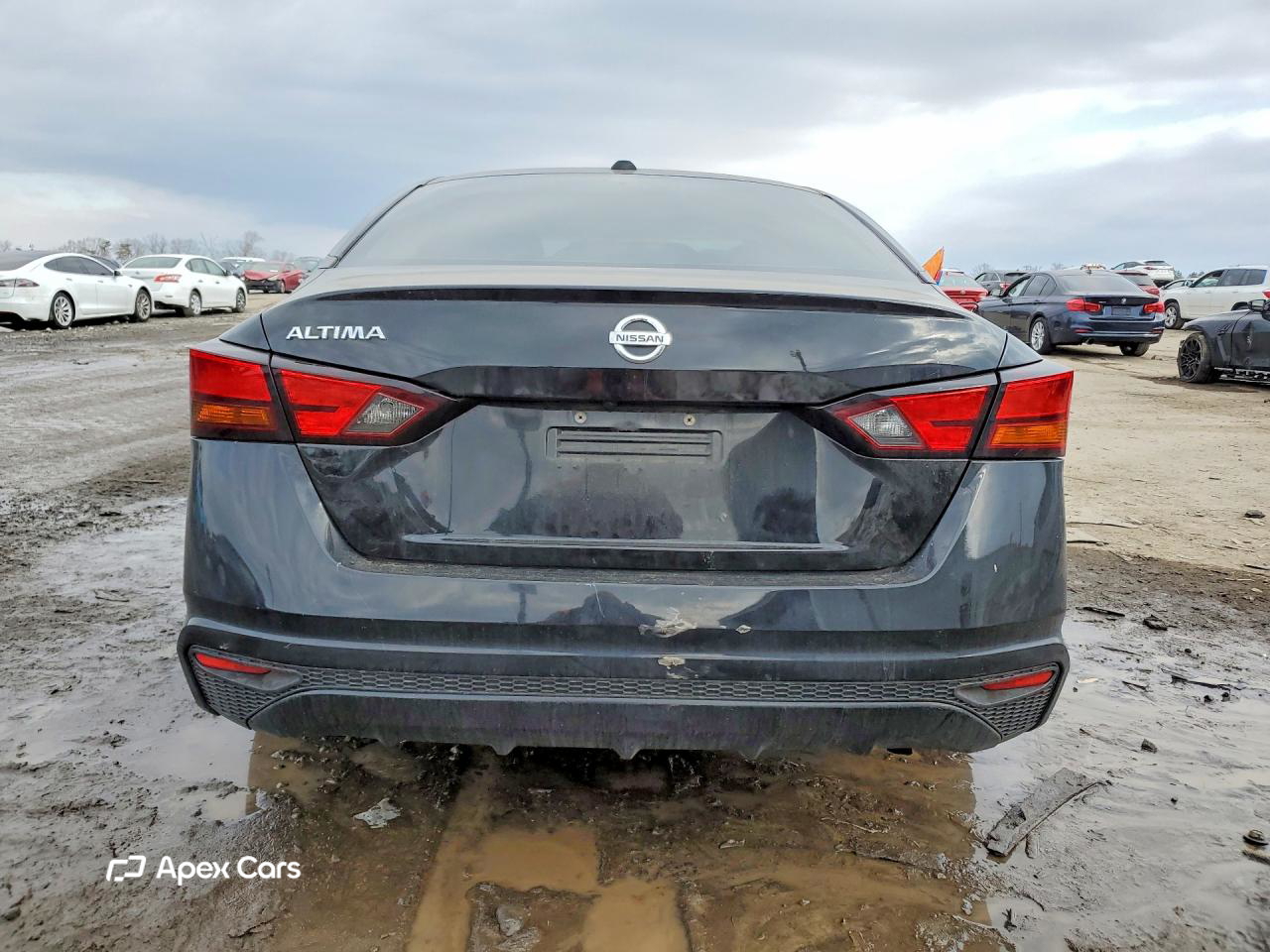 Nissan Altima 2020