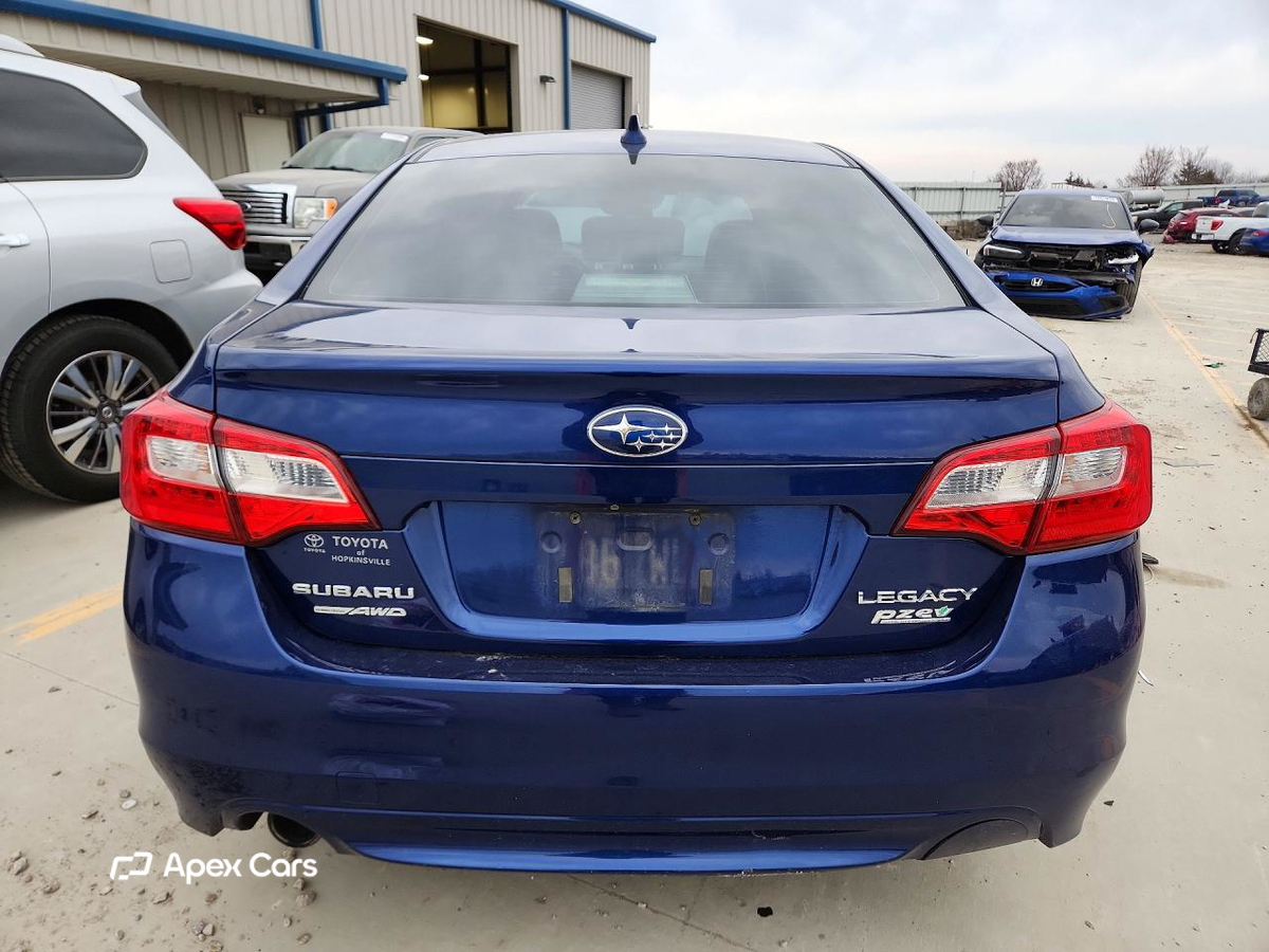 Subaru Legacy 2017