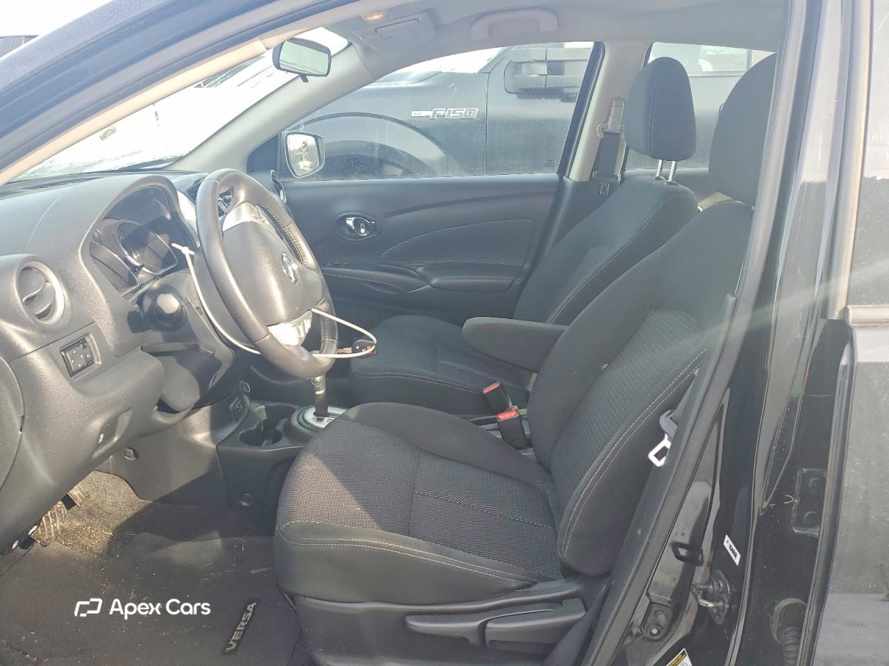 Nissan Versa 2018