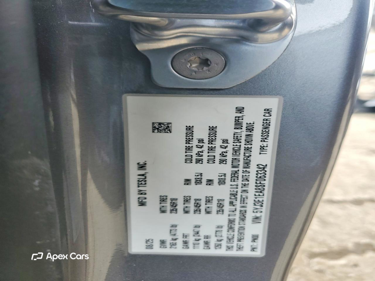 Tesla Model 3 2025