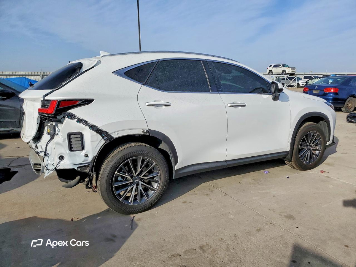 Lexus NX 2026