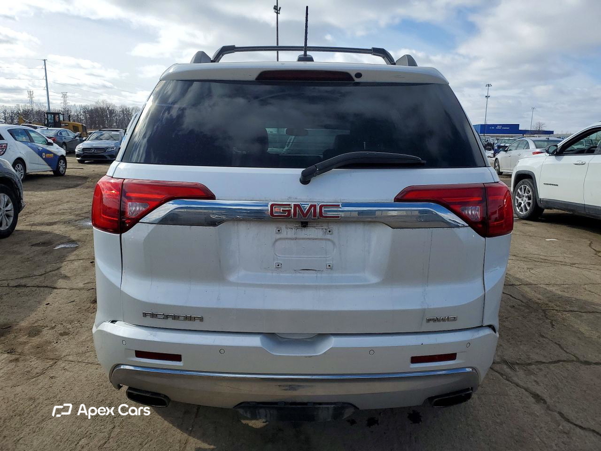 GMC Acadia 2017