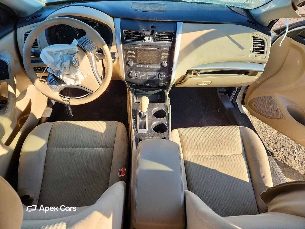 Nissan Altima 2015