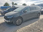 Chrysler Pacifica 2022