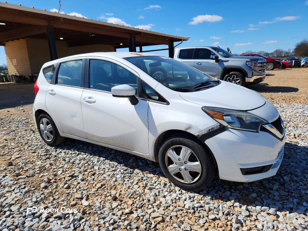 Nissan Versa 2017