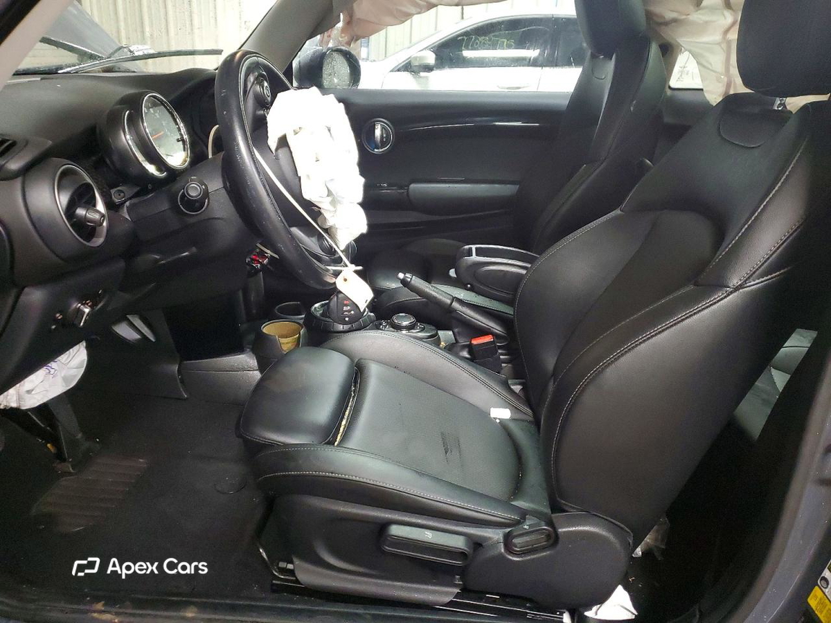 MINI Cooper 2015