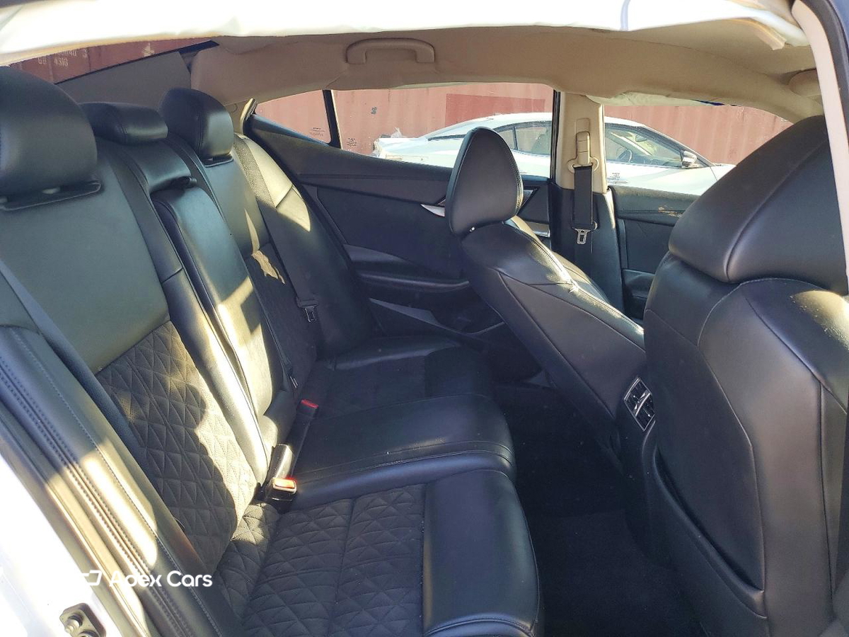Nissan Maxima 2016
