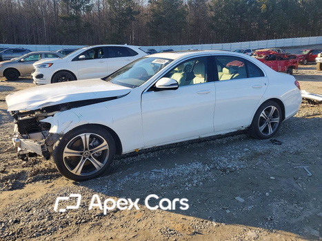 Mercedes-Benz E-klasse 2019 - Image 1 of 13