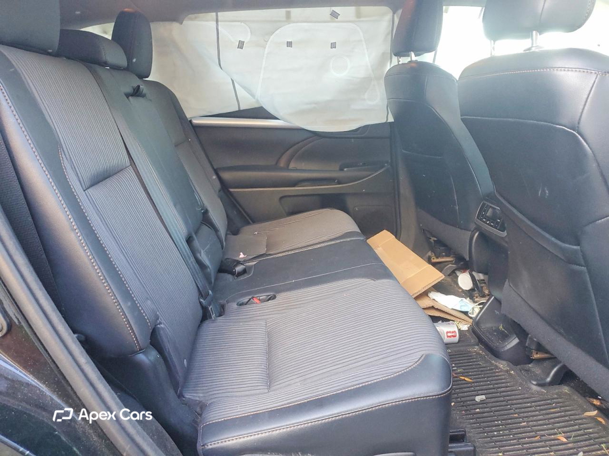 Toyota Highlander 2014