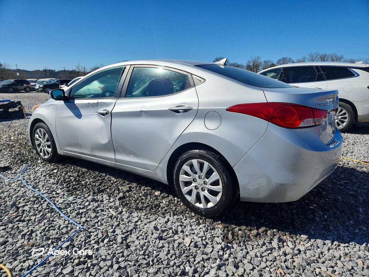 Hyundai Elantra 2011