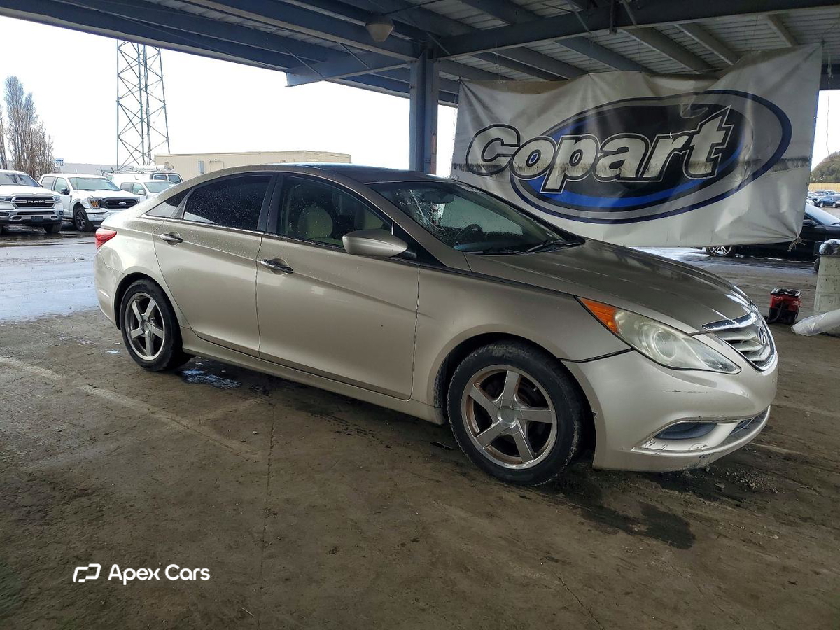 Hyundai Sonata 2011