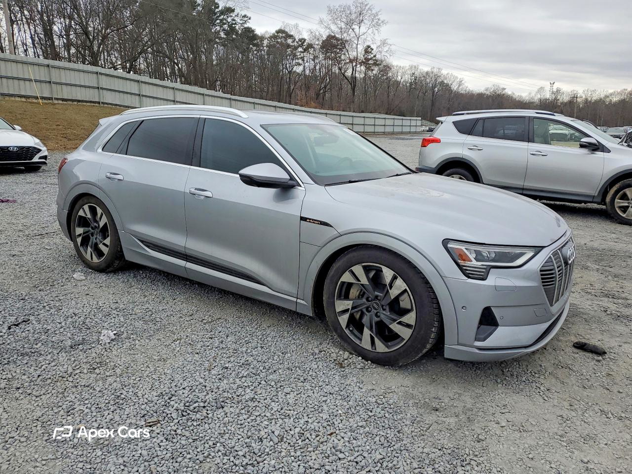Audi e-tron 2022