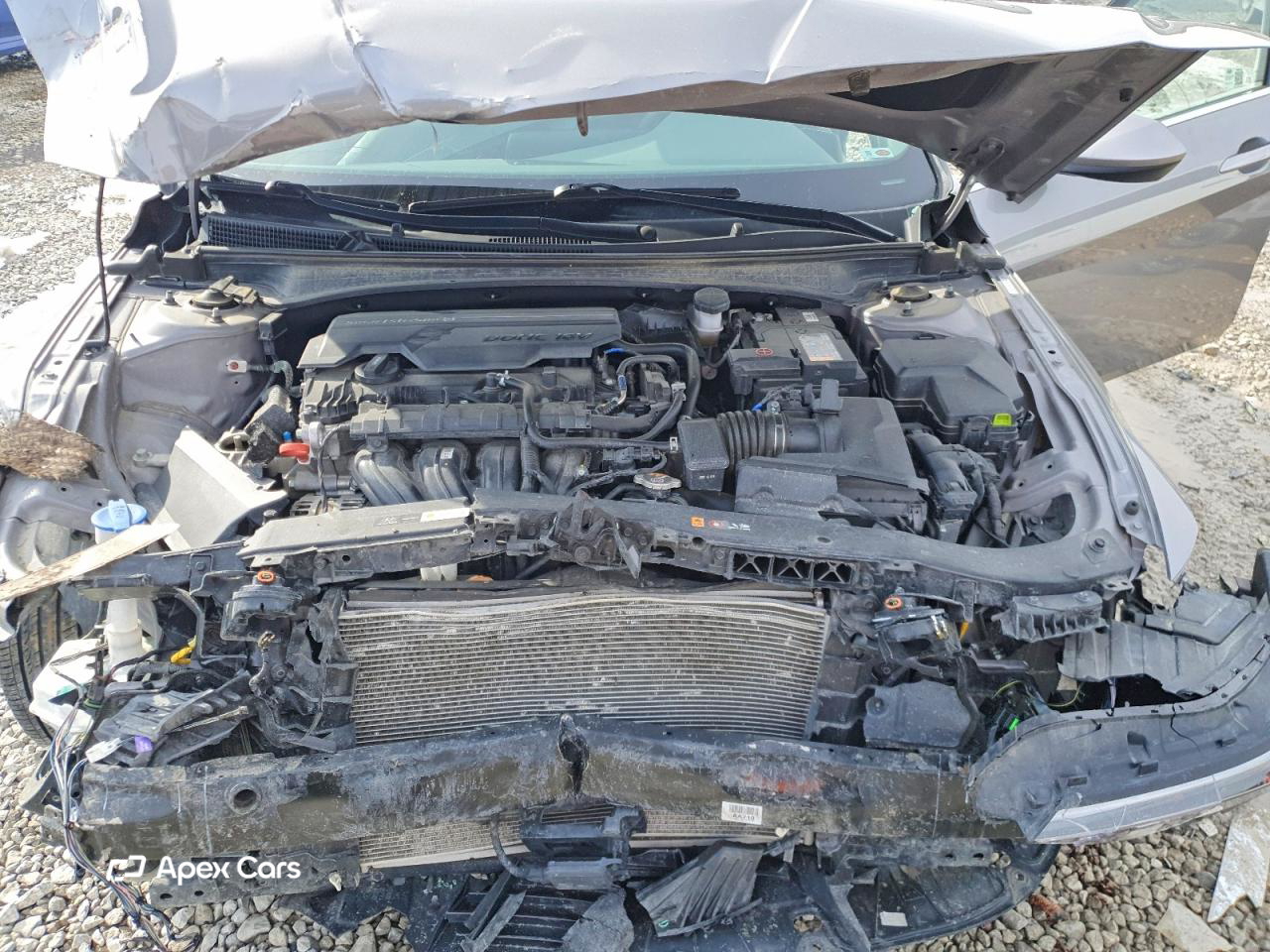 Hyundai Elantra 2024