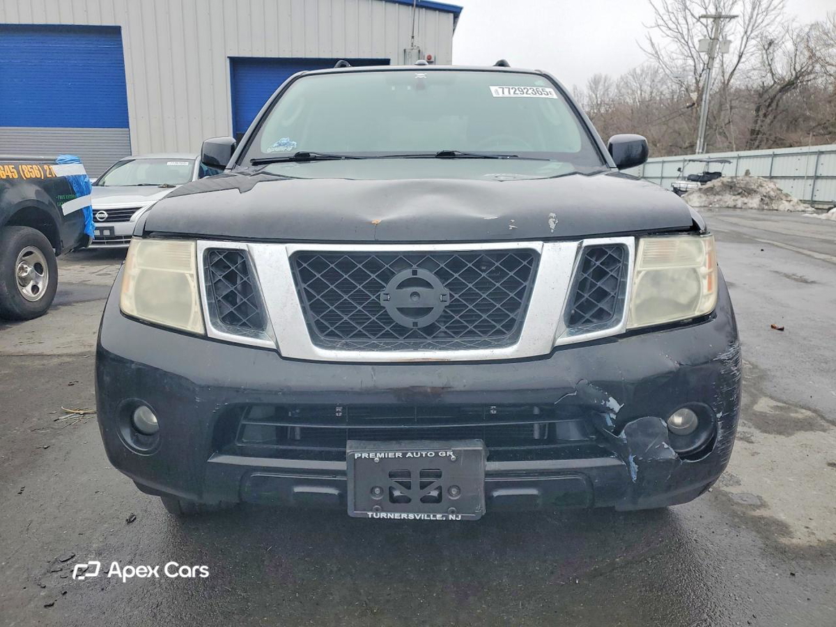 Nissan Pathfinder 2010