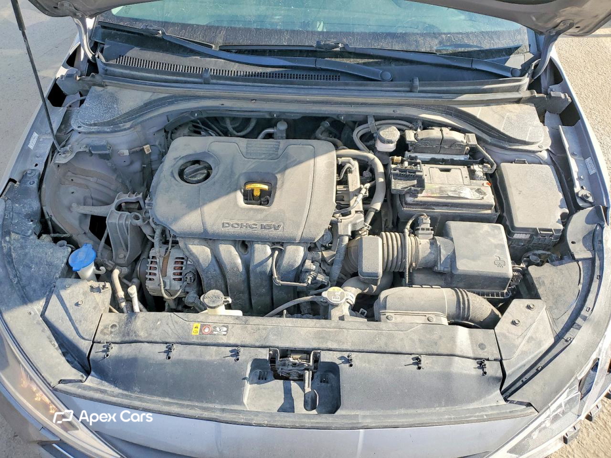 Hyundai Elantra 2020