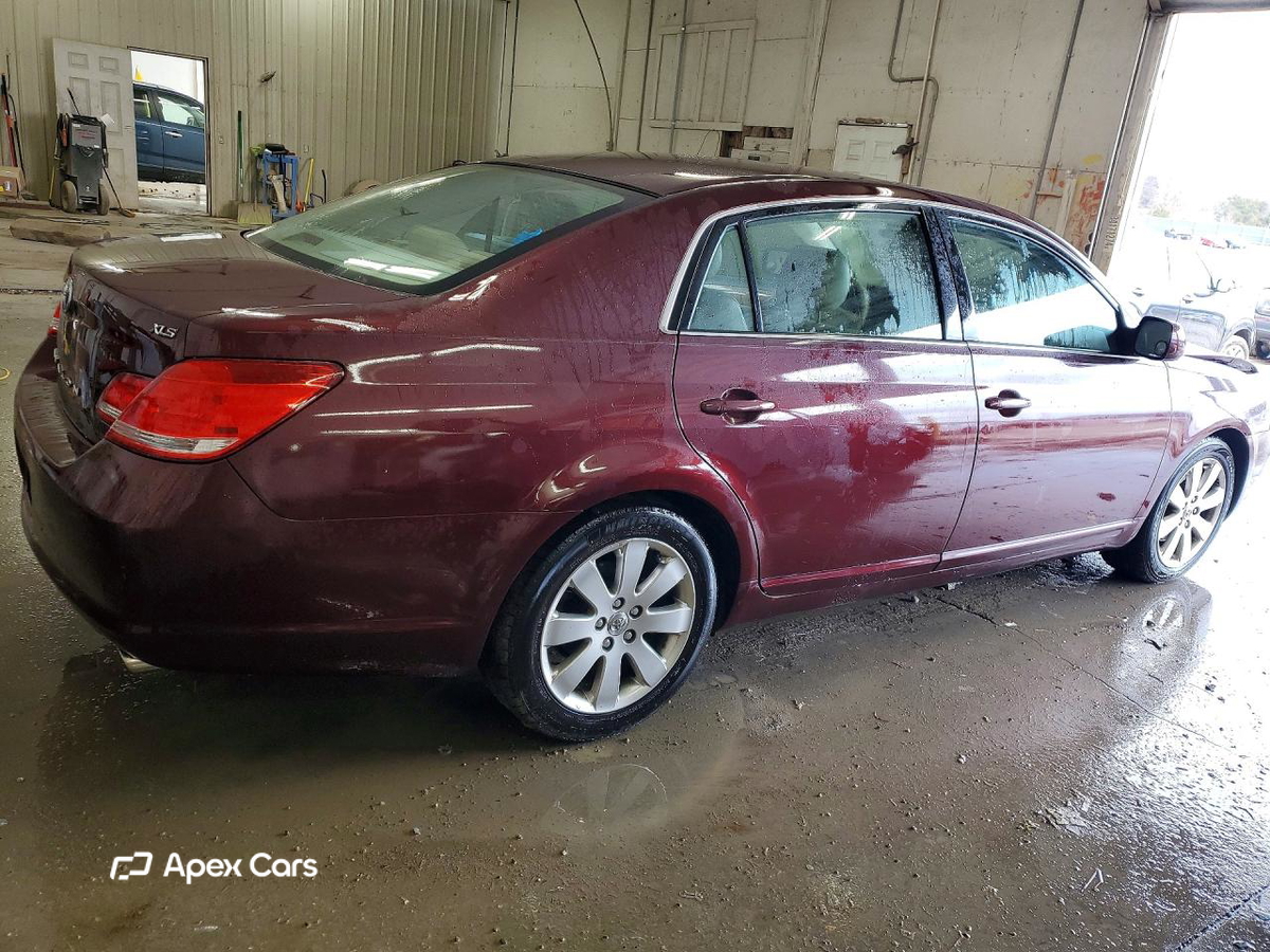 Toyota Avalon 2007