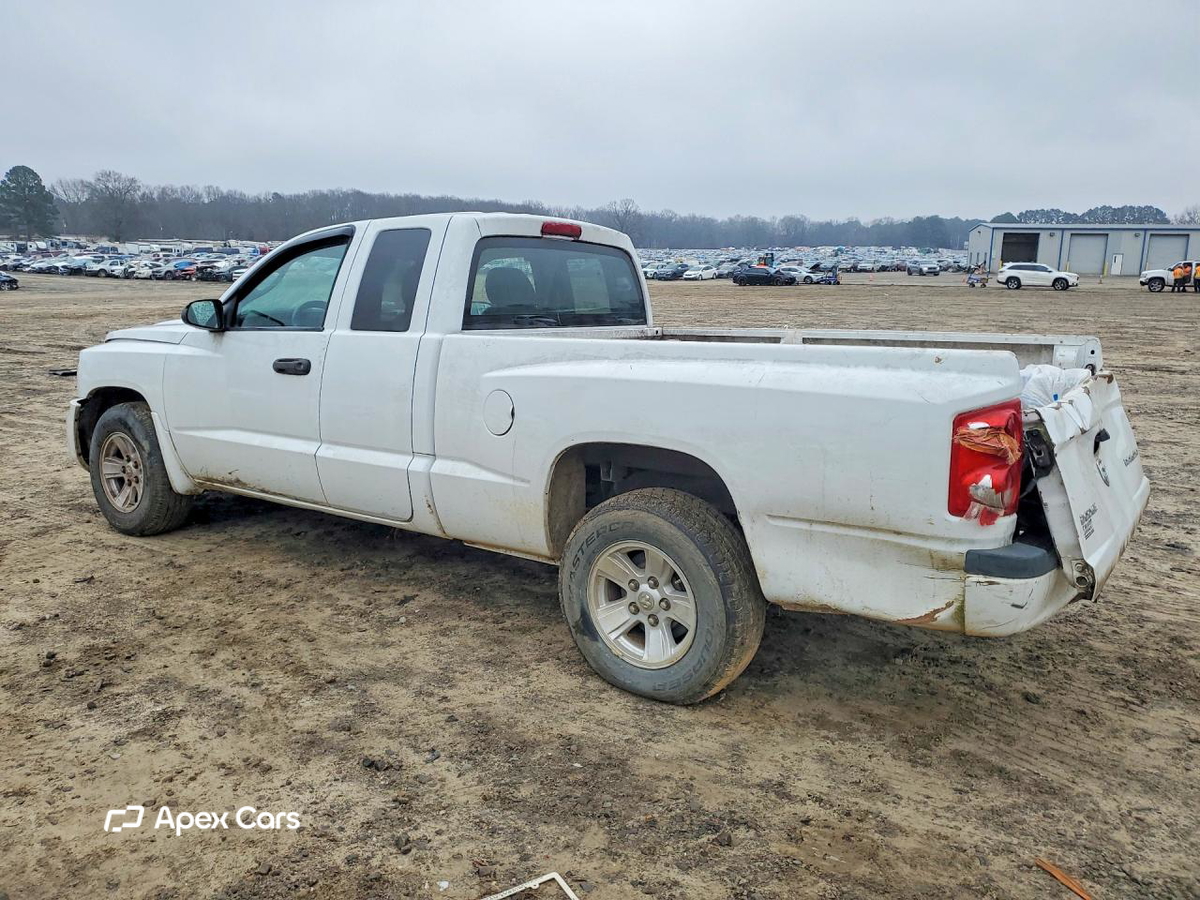 Dodge Dakota 2011
