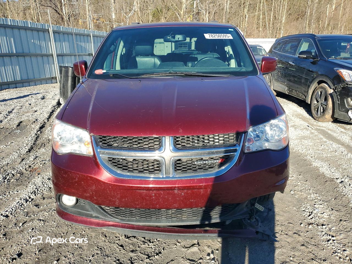 Dodge Caravan 2017