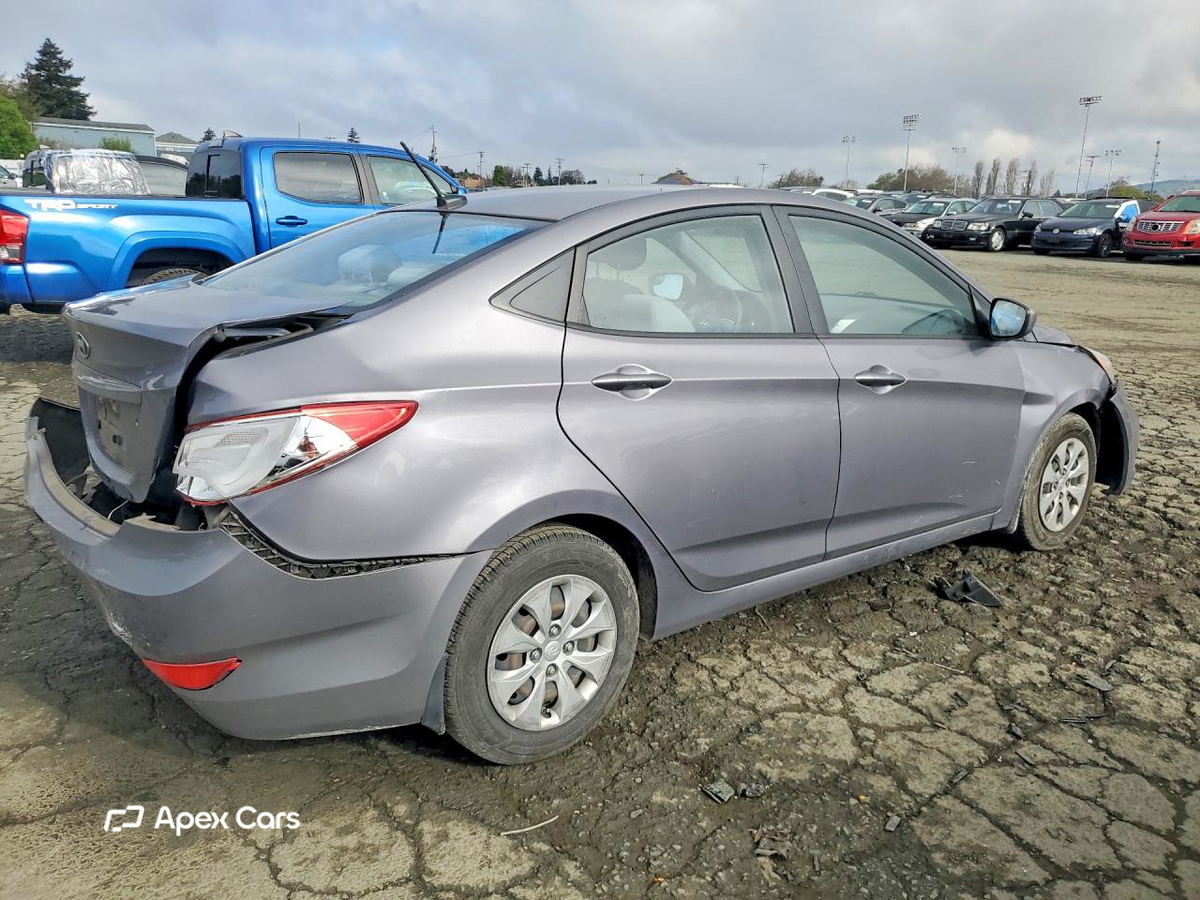 Hyundai Accent 2015