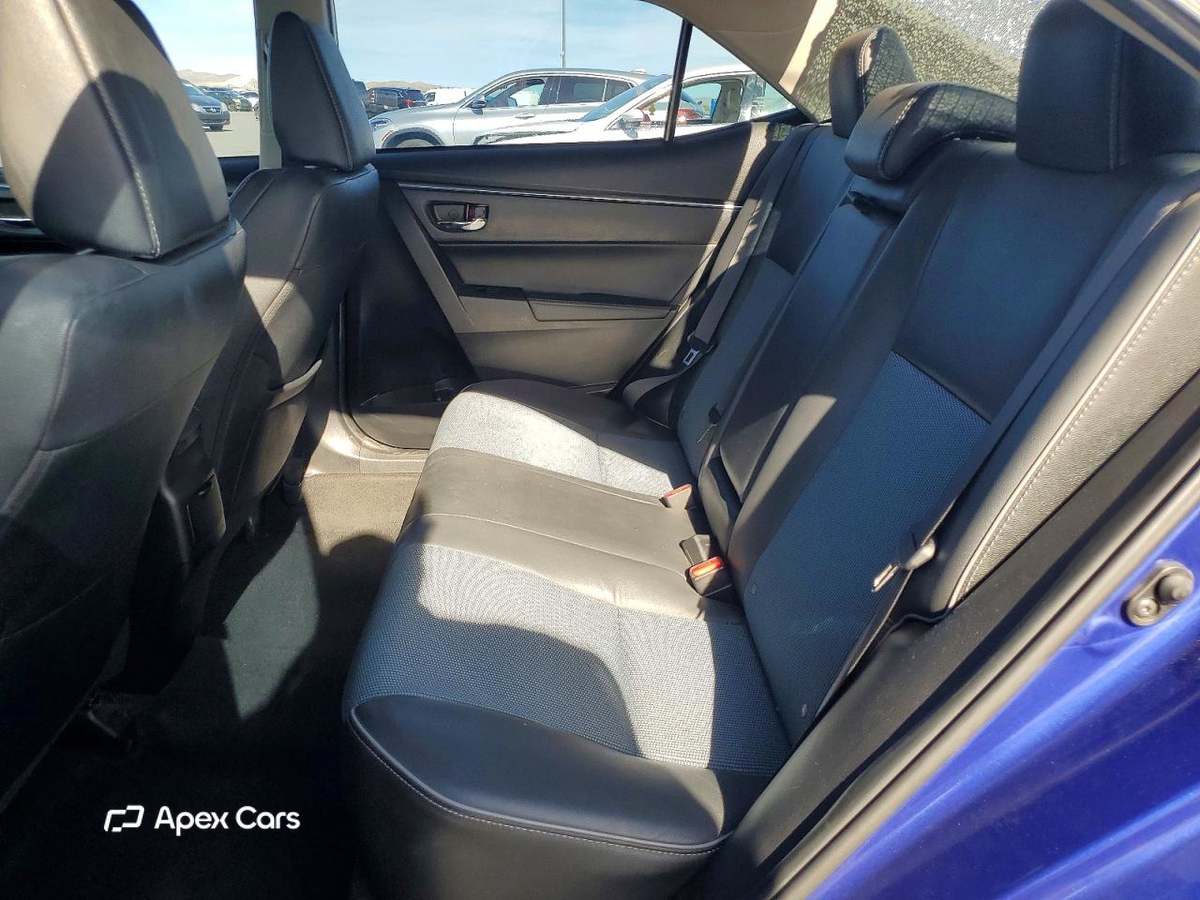 Toyota Corolla 2015
