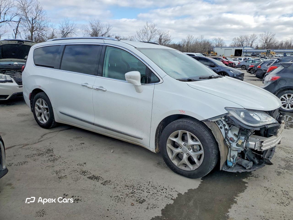 Chrysler Pacifica 2017
