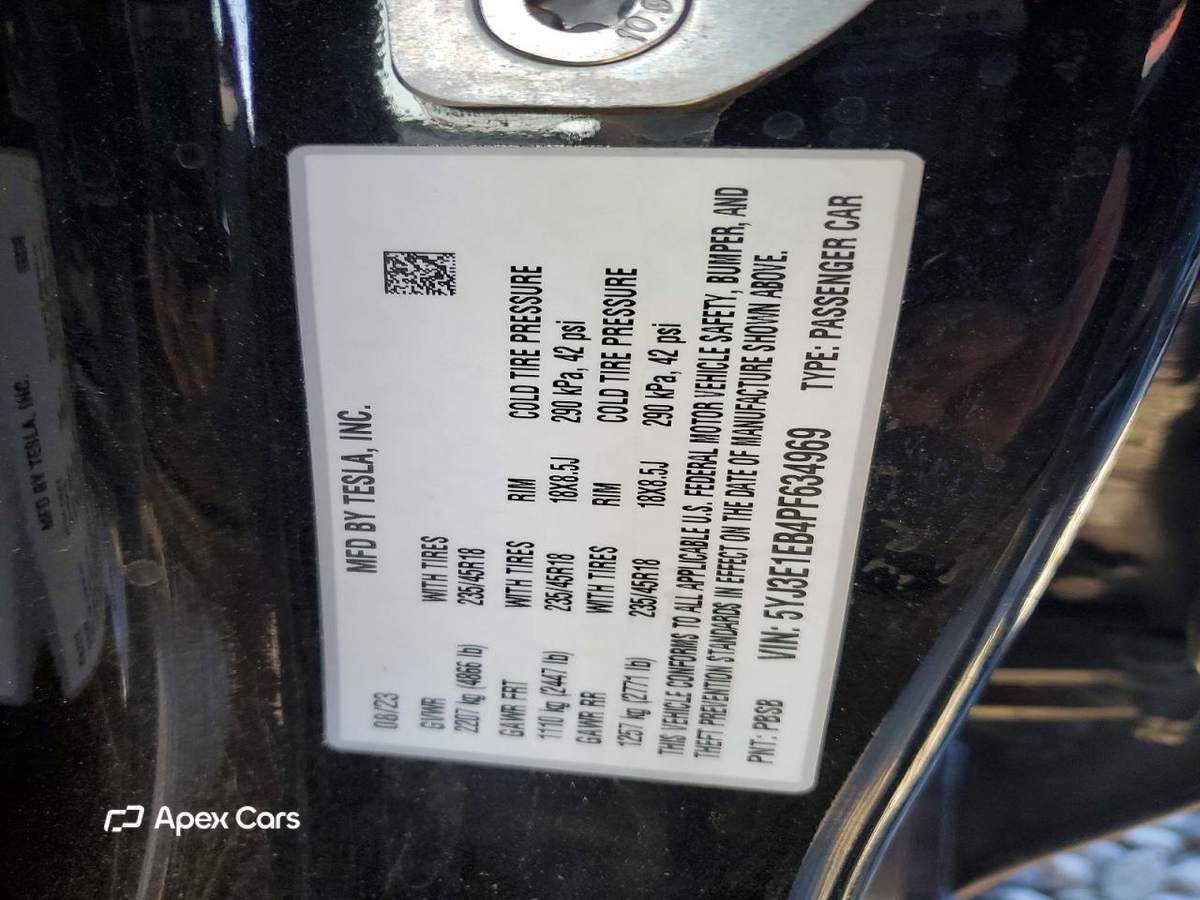 Tesla Model 3 2023