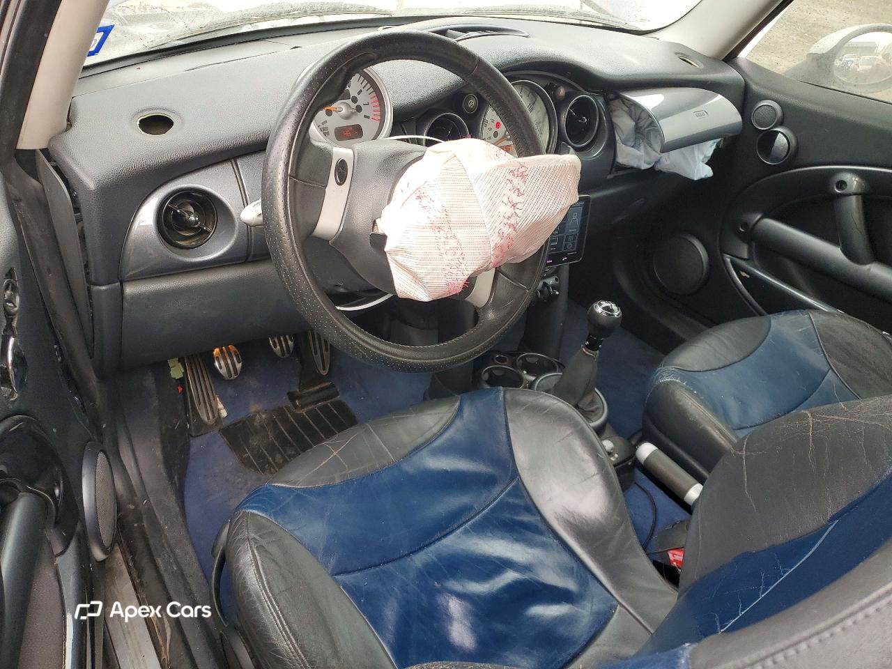 MINI Cooper 2004