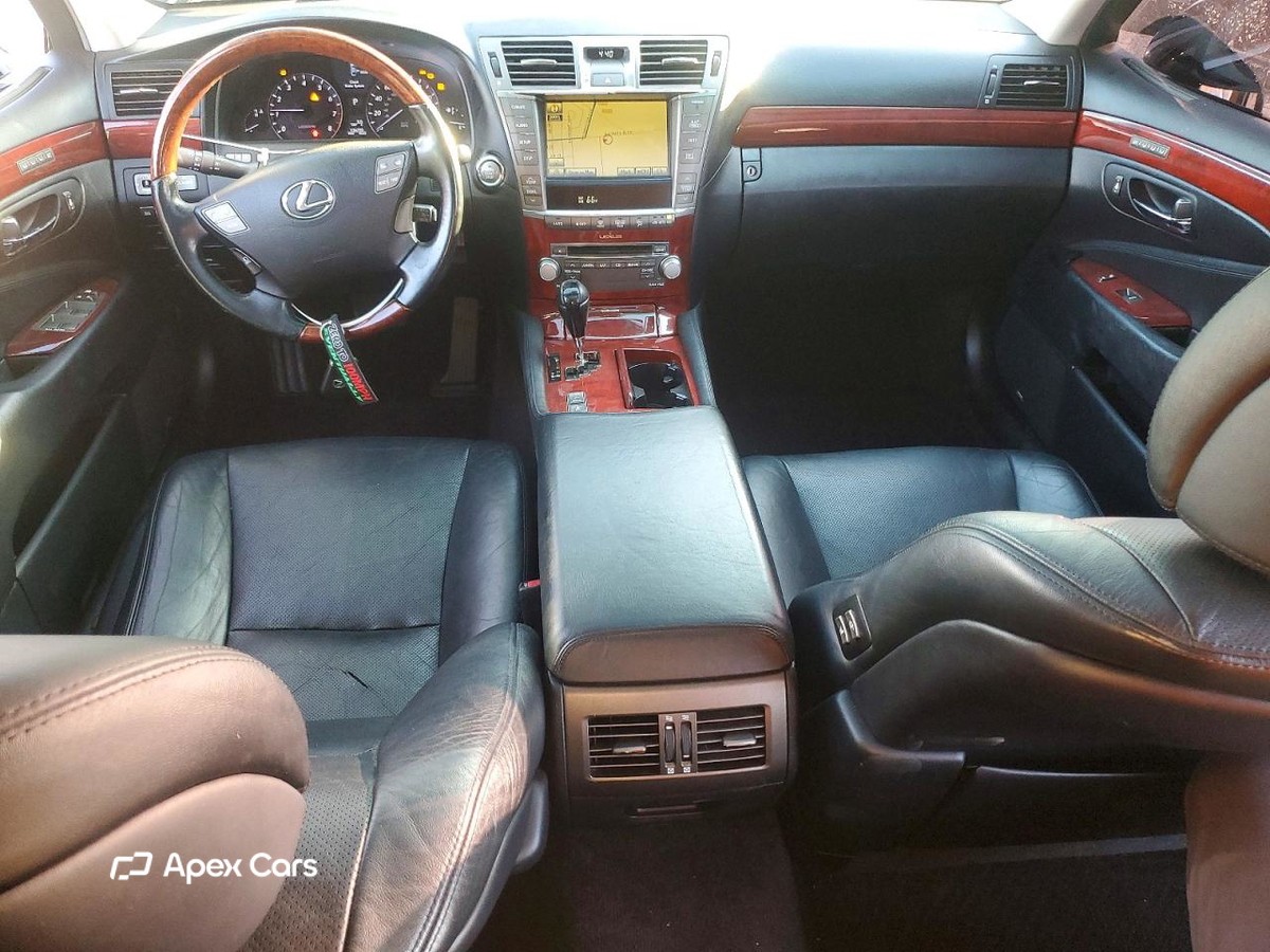 Lexus LS 2012