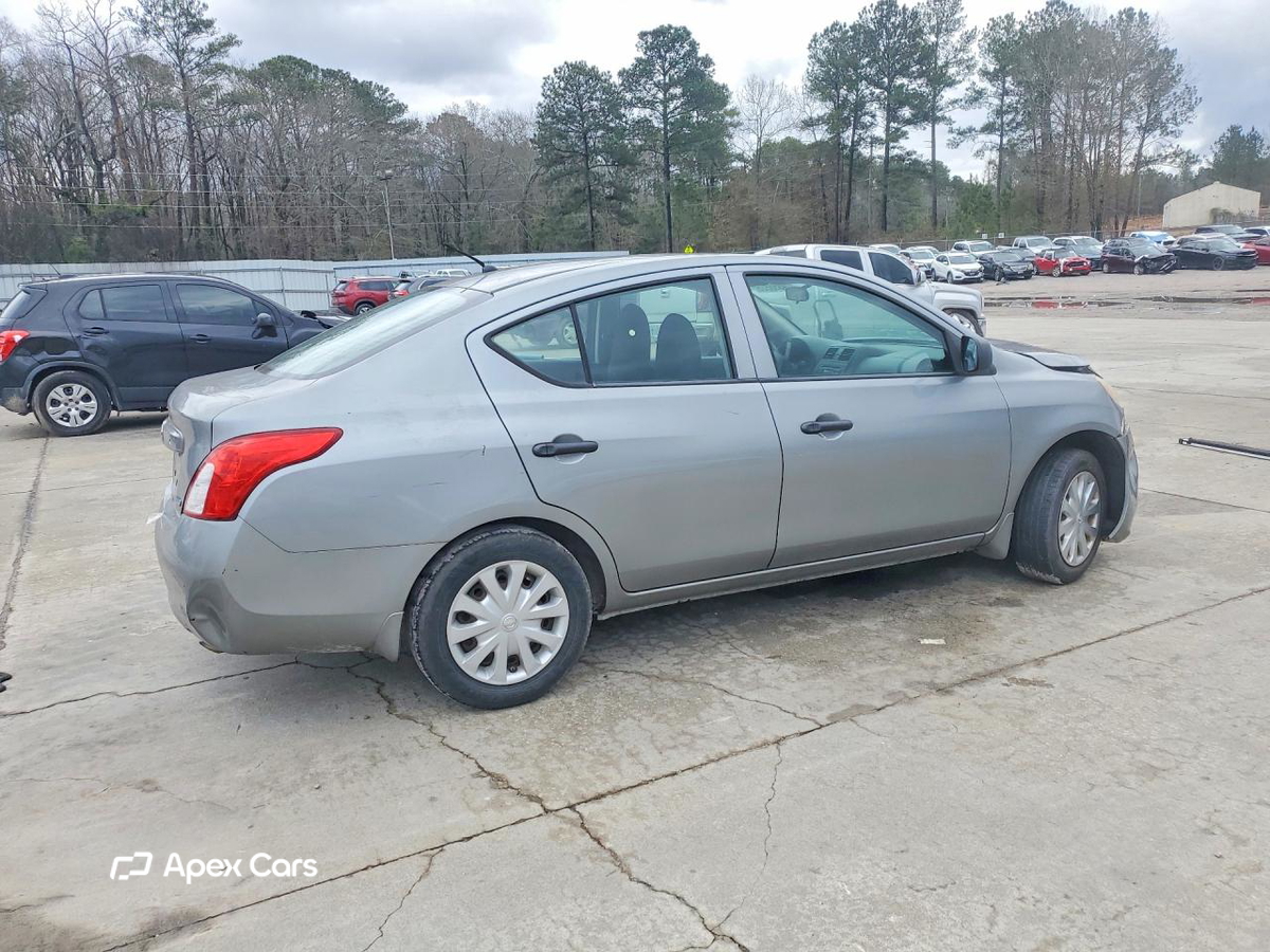 Nissan Versa 2014