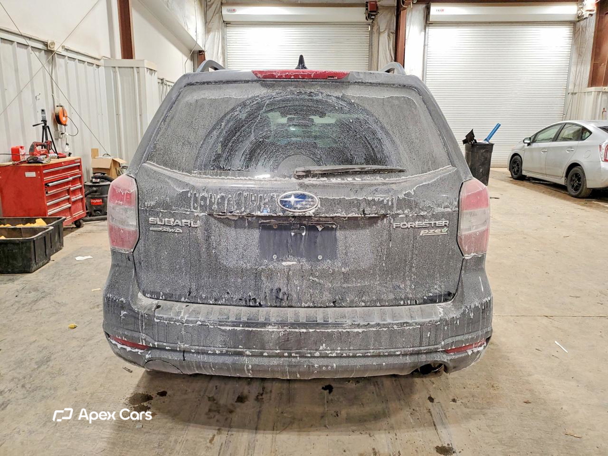 Subaru Forester 2016
