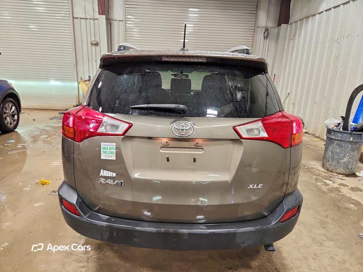 Toyota RAV 4 2015