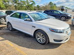 Ford Taurus 2017