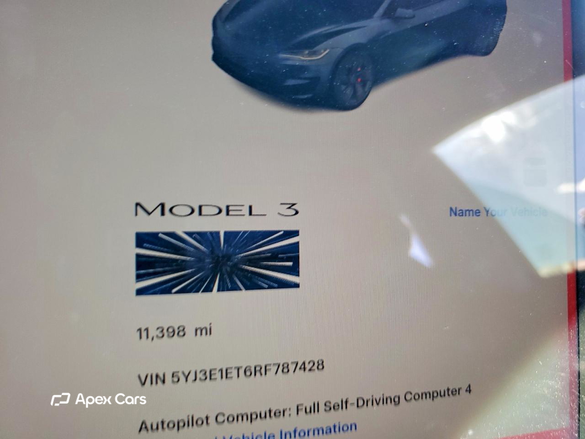 Tesla Model 3 2024