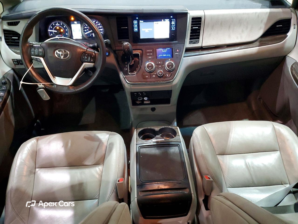 Toyota Sienna 2017