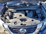 Nissan Pathfinder 2018