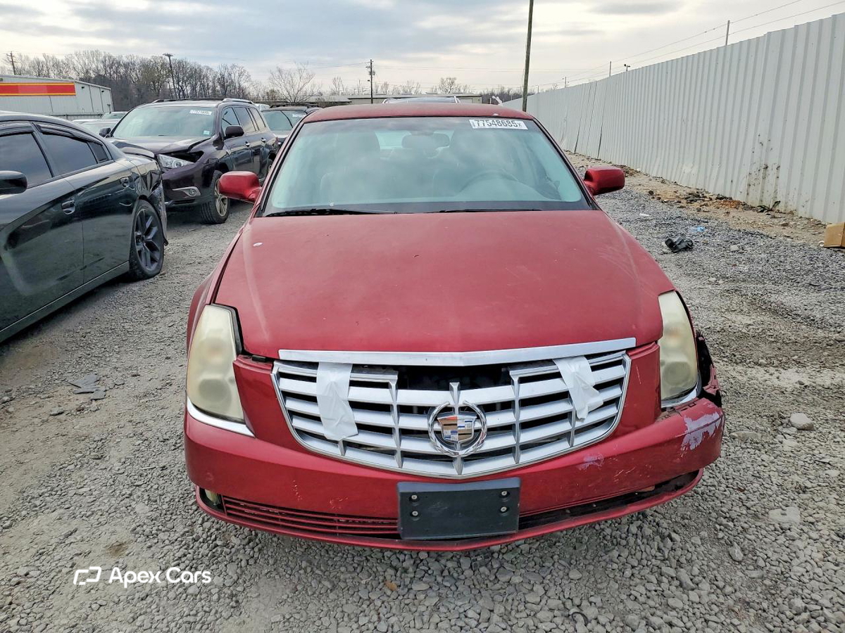 Cadillac DTS 2010