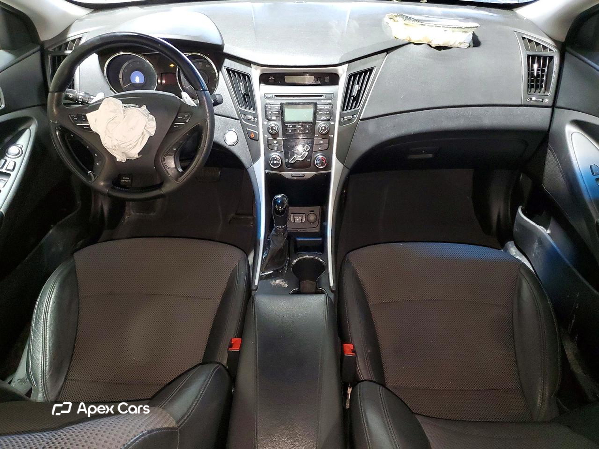 Hyundai Sonata 2011