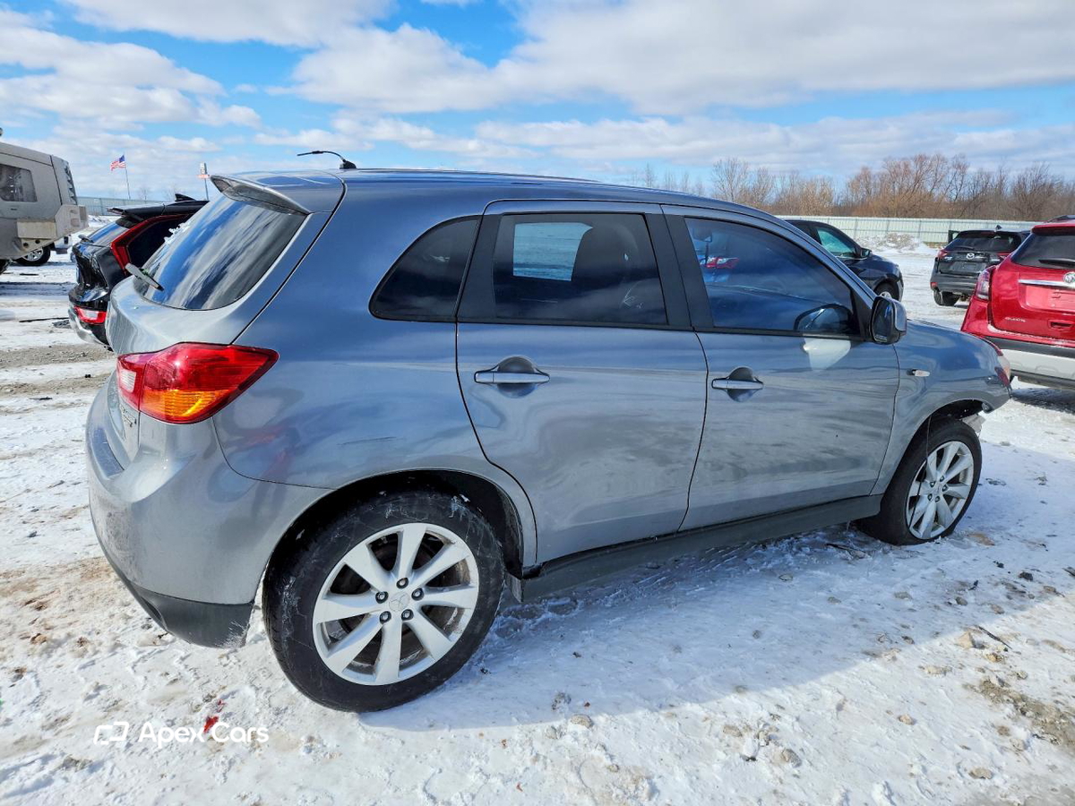 Mitsubishi Outlander 2015
