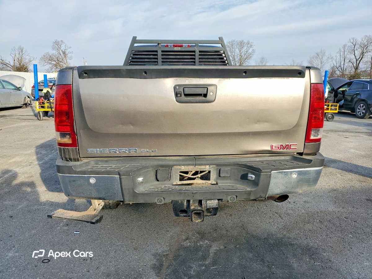 GMC Sierra 2013