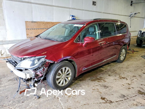 Chrysler Pacifica 2017 - Image 1 of 14