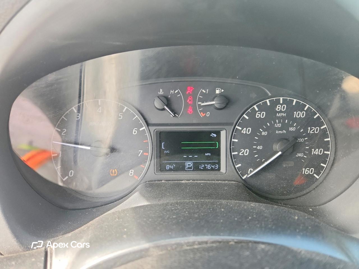 Nissan Sentra 2016