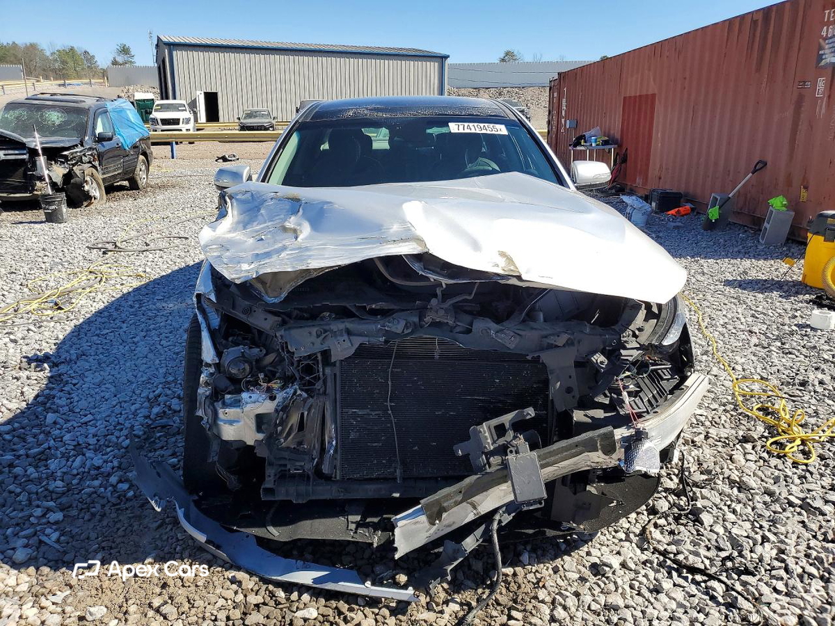 Hyundai Genesis 2016