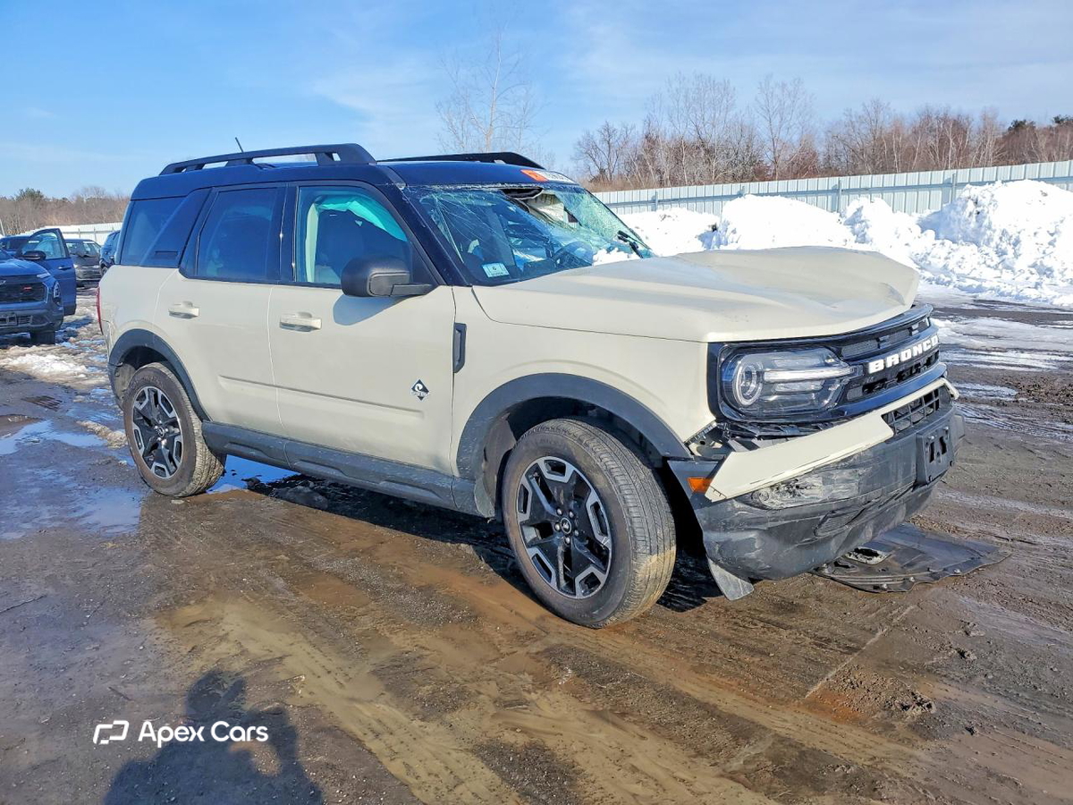 Ford Bronco 2024