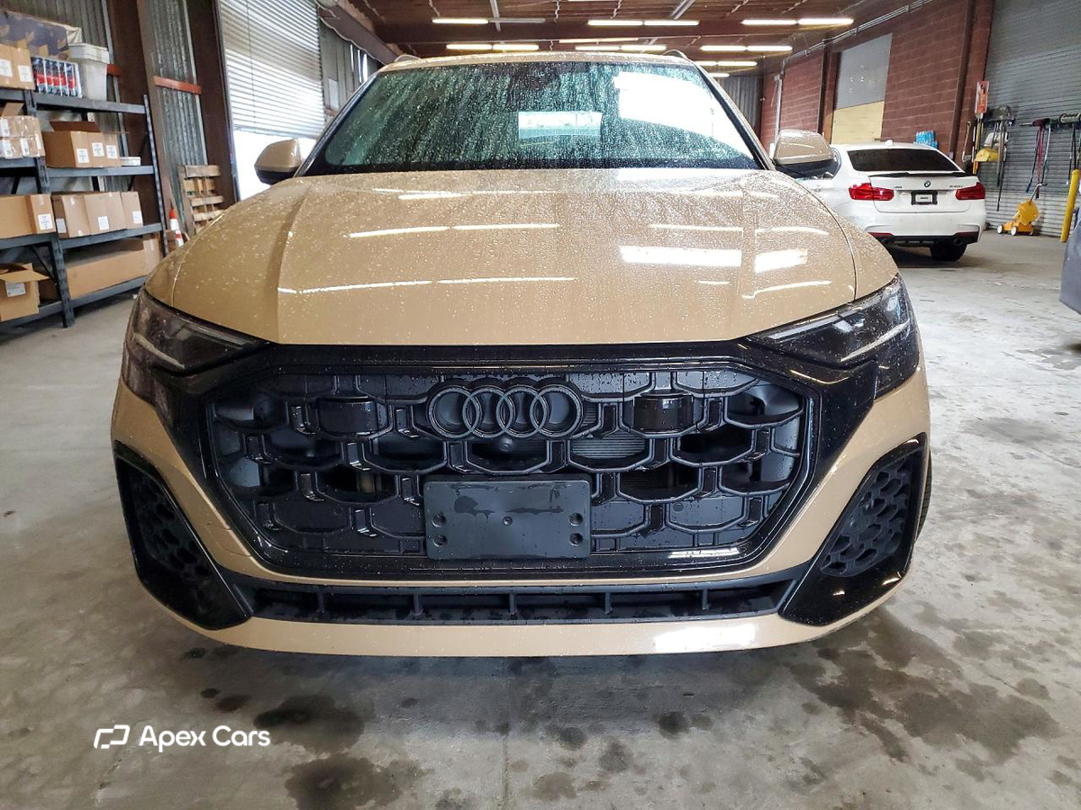 Audi Q8 2025