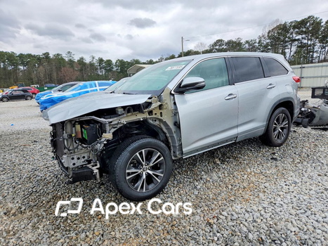 Toyota Highlander 2017 - Image 1 of 14