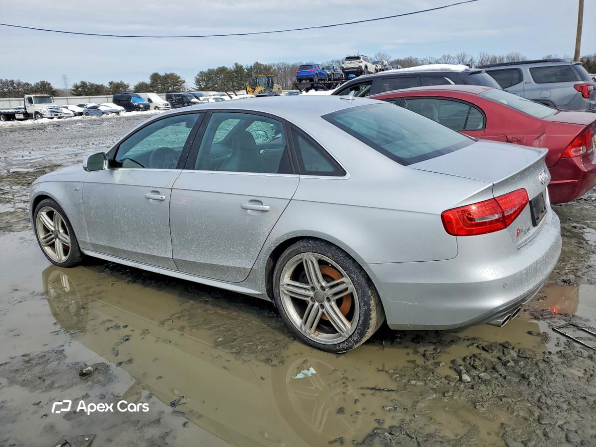 Audi RS4 2014