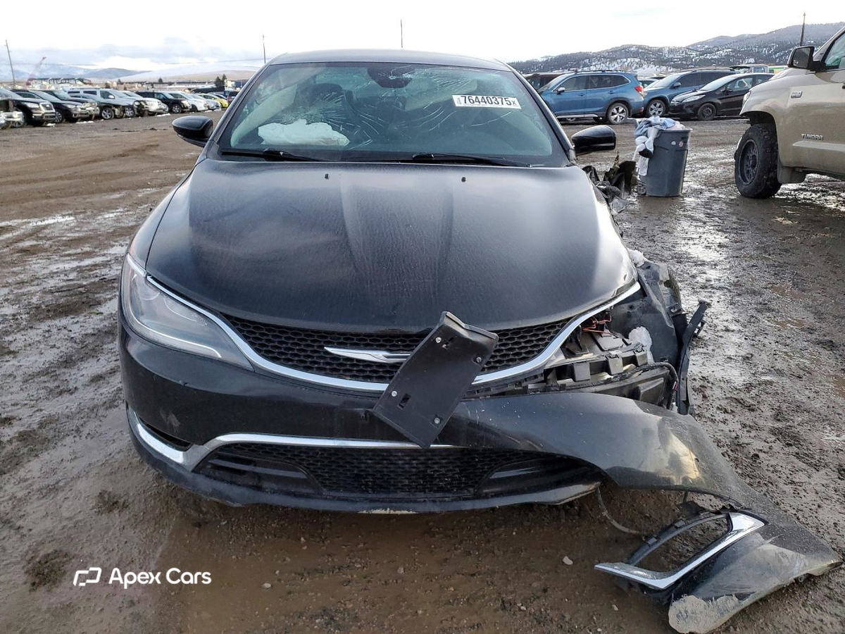 Chrysler 200 2015