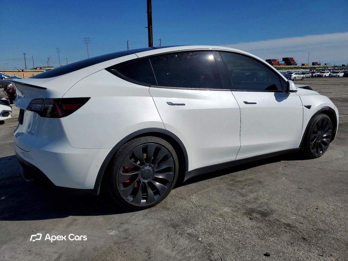 Tesla Model Y 2022