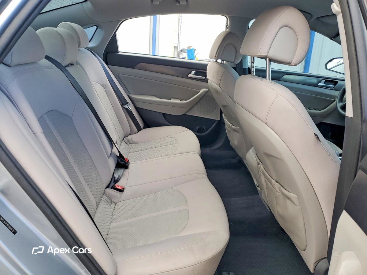Hyundai Sonata 2015